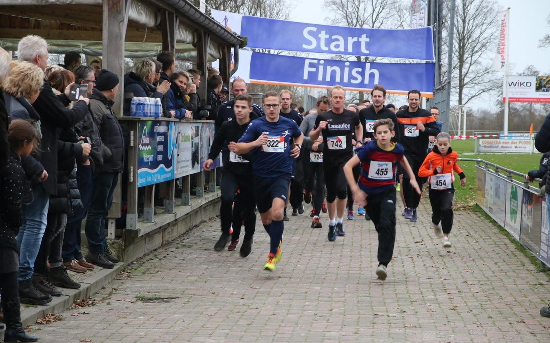 Johannes van der Ploeg snelste bij Club van 100 trimloop VV Kollum
